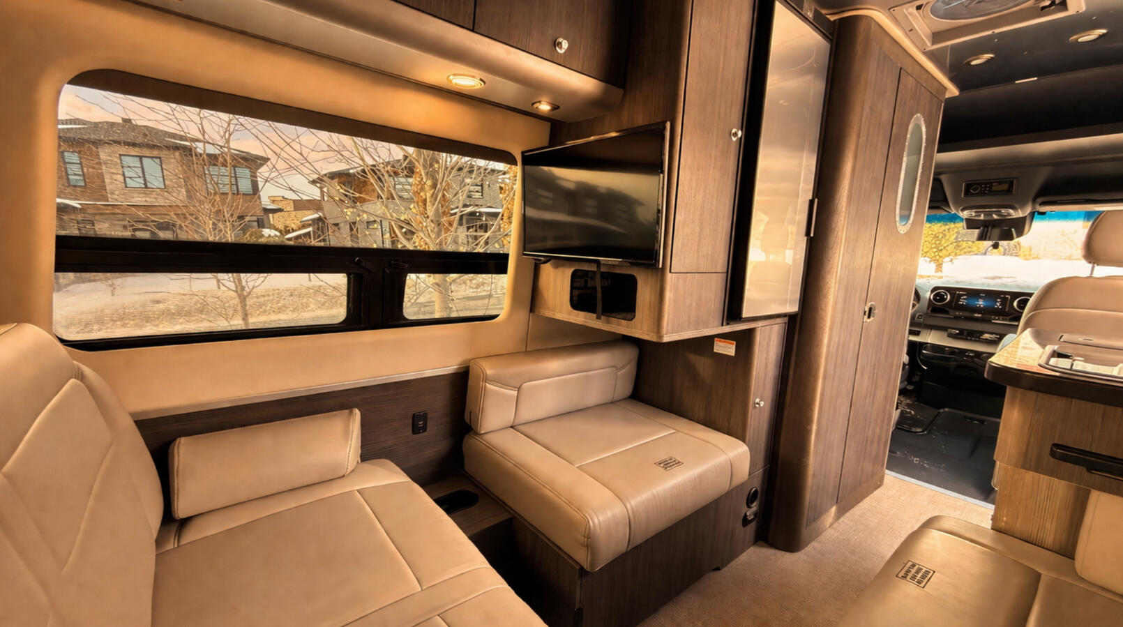 Premium Leather Seating &amp; Open Layout
